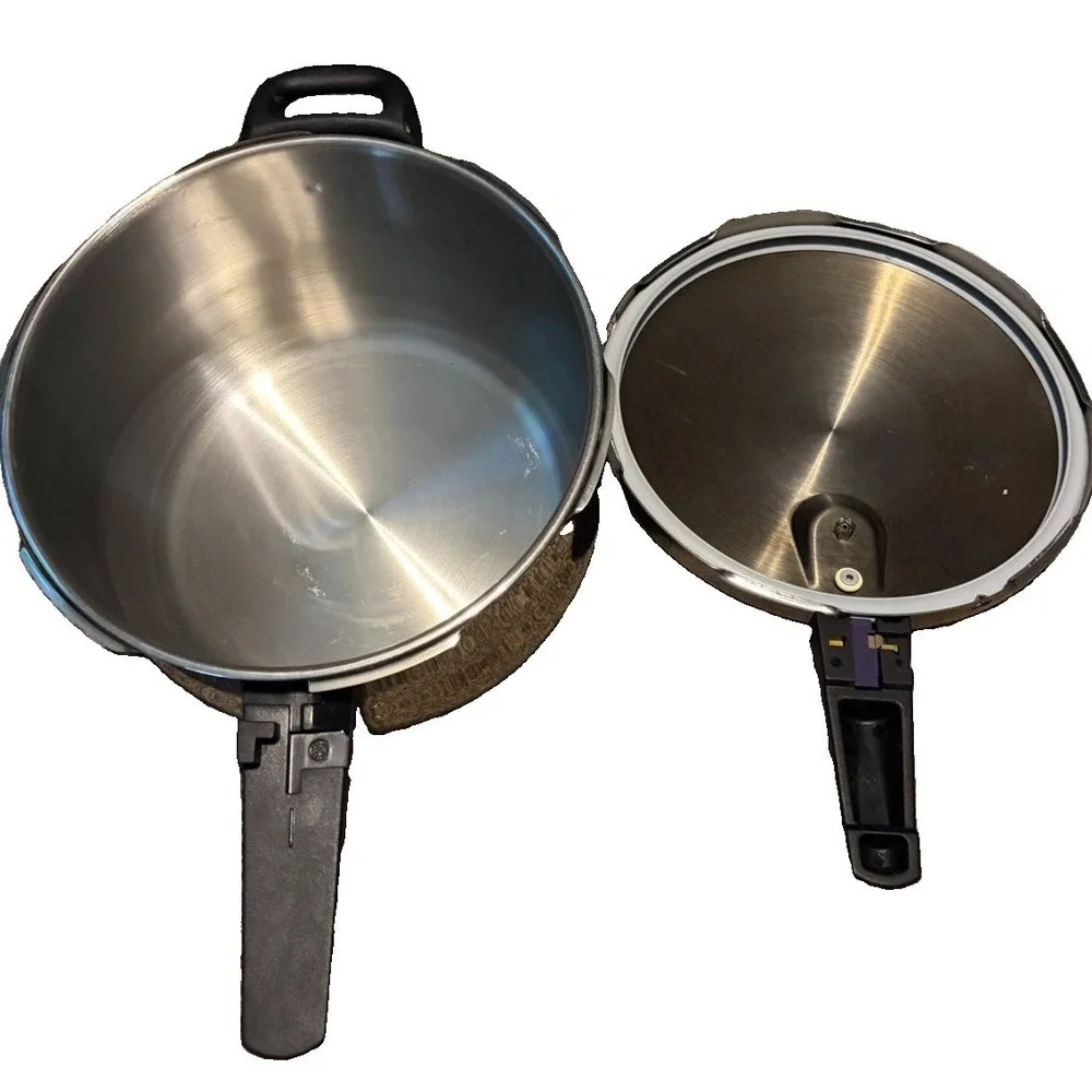 Fagor Stainless Steel Pressure Cooker 18/10 Plaksteel Vitro Induction 15 PSI
